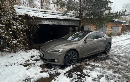 Tesla Model S I, 2015 год, 2 750 000 рублей, 6 фотография