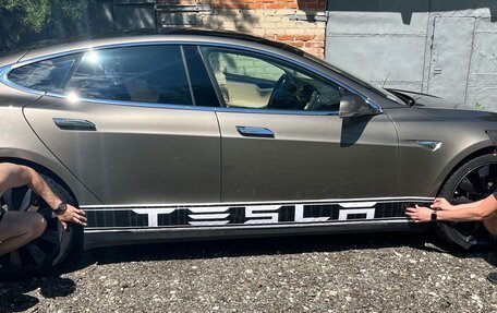 Tesla Model S I, 2015 год, 2 750 000 рублей, 5 фотография