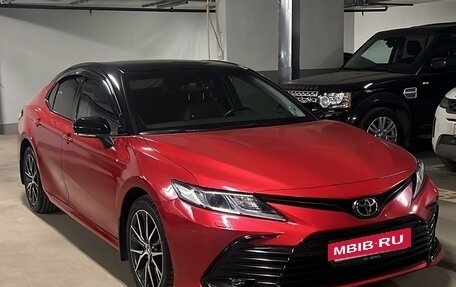 Toyota Camry, 2021 год, 2 900 000 рублей, 3 фотография