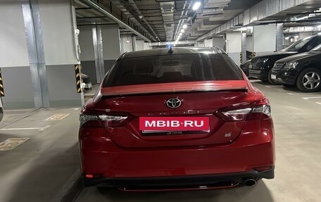 Toyota Camry, 2021 год, 2 900 000 рублей, 5 фотография