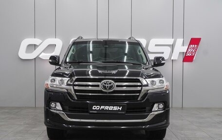 Toyota Land Cruiser 200, 2018 год, 8 399 000 рублей, 3 фотография