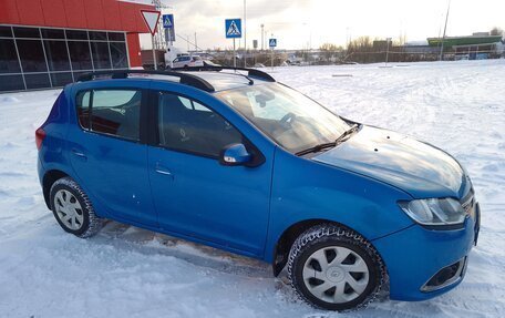 Renault Sandero II рестайлинг, 2014 год, 780 000 рублей, 3 фотография