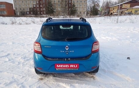 Renault Sandero II рестайлинг, 2014 год, 780 000 рублей, 2 фотография