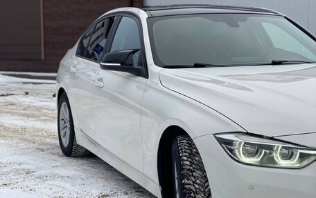 BMW 3 серия, 2015 год, 2 400 000 рублей, 3 фотография