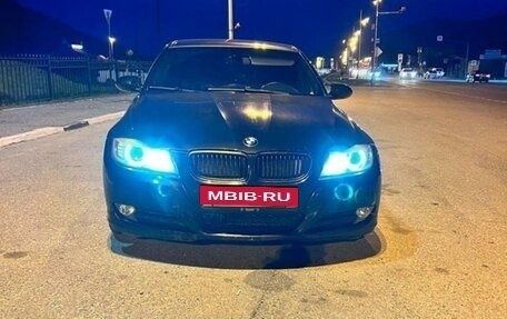 BMW 3 серия, 2005 год, 950 000 рублей, 1 фотография