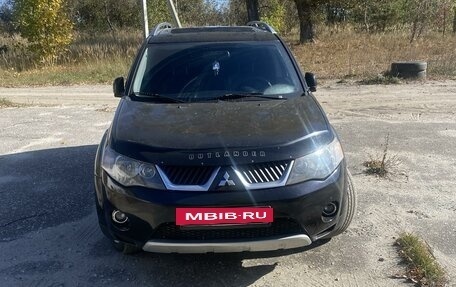 Mitsubishi Outlander III рестайлинг 3, 2008 год, 1 100 000 рублей, 2 фотография