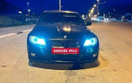 BMW 3 серия, 2005 год, 950 000 рублей, 4 фотография