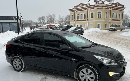 Hyundai Solaris II рестайлинг, 2015 год, 1 190 000 рублей, 2 фотография