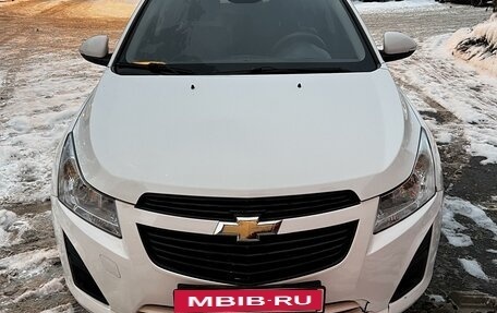 Chevrolet Cruze II, 2014 год, 875 000 рублей, 2 фотография