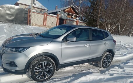 Nissan Qashqai, 2020 год, 1 900 000 рублей, 5 фотография