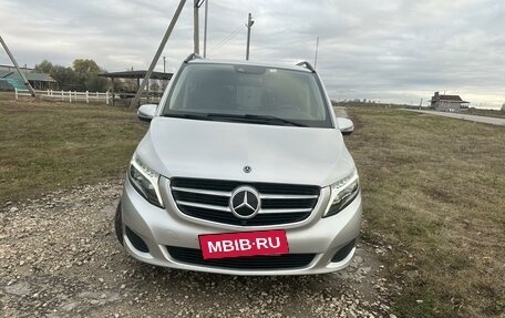 Mercedes-Benz V-Класс, 2019 год, 5 500 000 рублей, 2 фотография