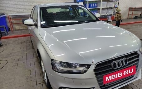 Audi A4, 2012 год, 1 249 999 рублей, 2 фотография