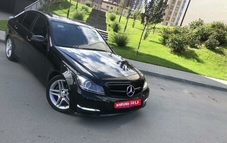 Mercedes-Benz C-Класс, 2012 год, 1 950 000 рублей, 2 фотография