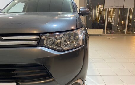 Mitsubishi Outlander III рестайлинг 3, 2013 год, 1 410 000 рублей, 7 фотография