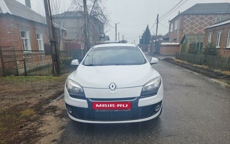 Renault Megane III, 2013 год, 650 000 рублей, 13 фотография