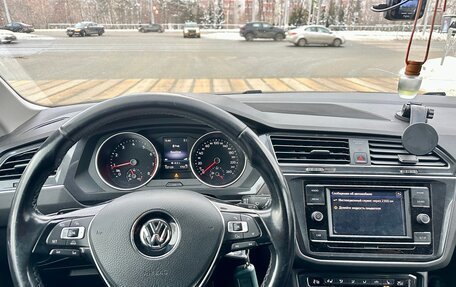 Volkswagen Tiguan II, 2017 год, 2 250 000 рублей, 5 фотография