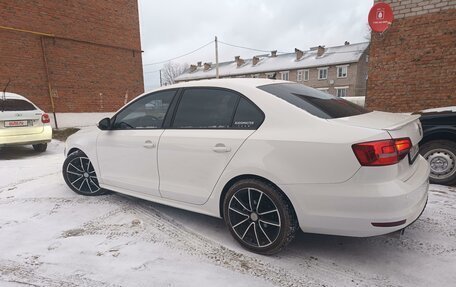 Volkswagen Jetta VI, 2015 год, 1 330 000 рублей, 5 фотография