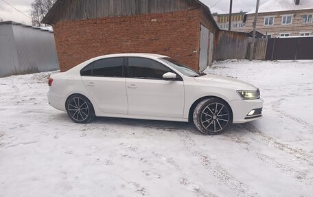 Volkswagen Jetta VI, 2015 год, 1 330 000 рублей, 7 фотография