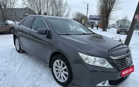 Toyota Camry, 2014 год, 2 000 000 рублей, 2 фотография