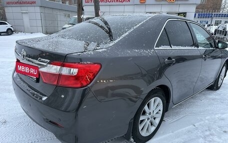 Toyota Camry, 2014 год, 2 000 000 рублей, 7 фотография