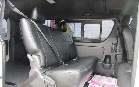 Toyota HiAce H200, 2021 год, 4 610 000 рублей, 15 фотография