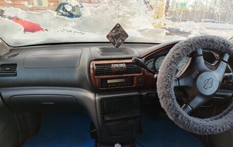 Nissan Rnessa, 1998 год, 250 000 рублей, 5 фотография