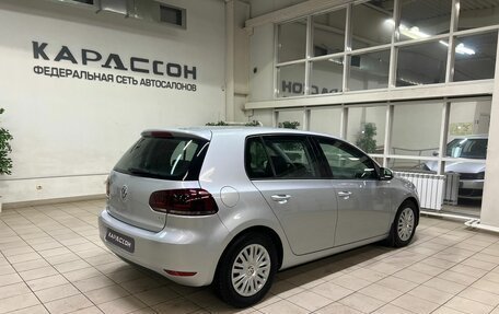 Volkswagen Golf VI, 2011 год, 1 060 000 рублей, 2 фотография