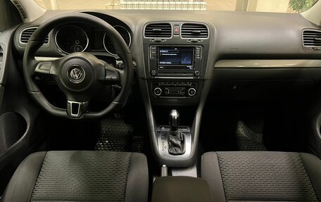 Volkswagen Golf VI, 2011 год, 1 060 000 рублей, 8 фотография