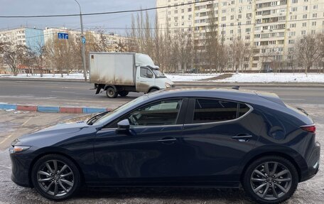 Mazda 3, 2019 год, 2 590 000 рублей, 4 фотография