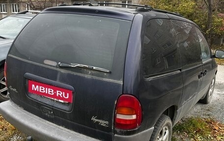 Chrysler Voyager III, 1999 год, 400 000 рублей, 5 фотография