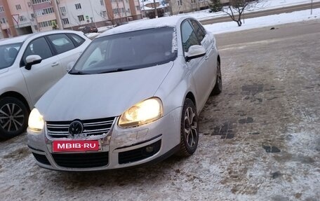 Volkswagen Jetta VI, 2010 год, 850 000 рублей, 1 фотография