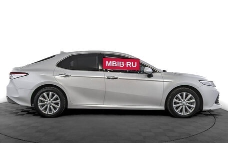 Toyota Camry, 2019 год, 3 350 000 рублей, 4 фотография