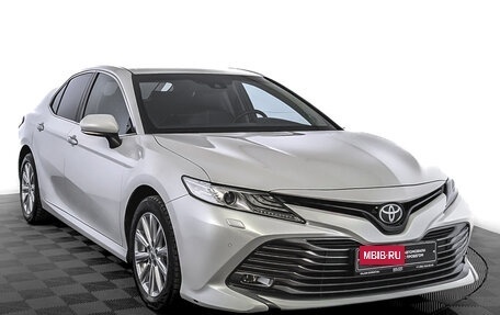 Toyota Camry, 2019 год, 3 350 000 рублей, 3 фотография