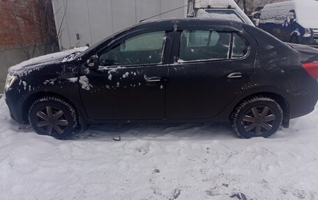 Renault Logan II, 2018 год, 950 000 рублей, 1 фотография