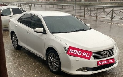 Toyota Camry, 2014 год, 1 820 000 рублей, 1 фотография