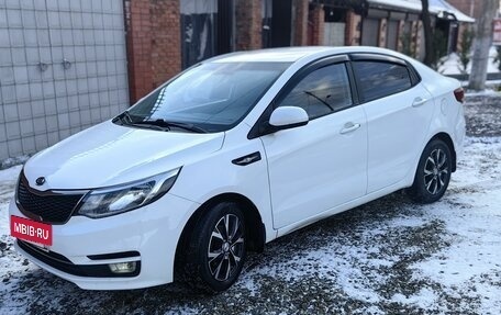 KIA Rio III рестайлинг, 2016 год, 1 095 000 рублей, 6 фотография