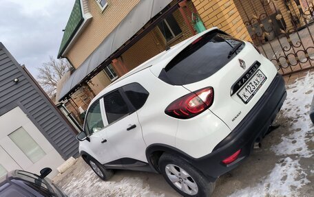 Renault Kaptur I рестайлинг, 2018 год, 1 230 000 рублей, 3 фотография