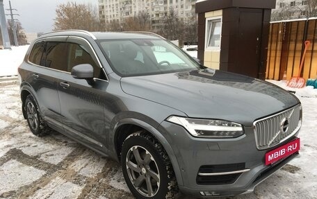 Volvo XC90 II рестайлинг, 2017 год, 3 550 000 рублей, 2 фотография