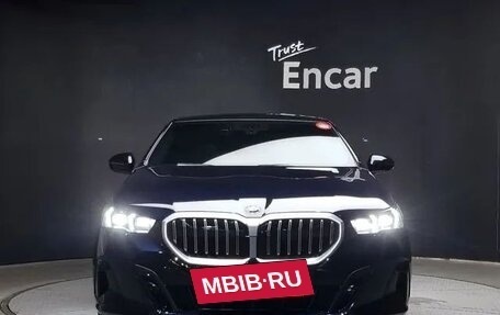 BMW 5 серия, 2023 год, 8 690 000 рублей, 2 фотография