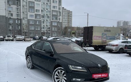 Skoda Superb III рестайлинг, 2015 год, 1 900 000 рублей, 23 фотография