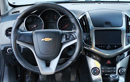 Chevrolet Cruze II, 2014 год, 1 000 000 рублей, 8 фотография