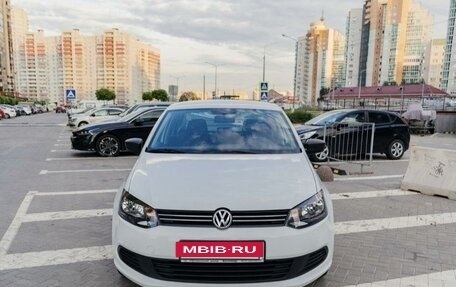 Volkswagen Polo VI (EU Market), 2013 год, 1 070 000 рублей, 3 фотография