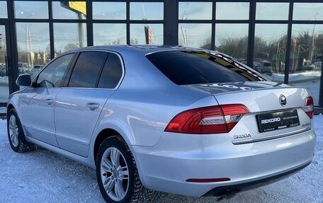 Skoda Superb III рестайлинг, 2014 год, 1 399 000 рублей, 2 фотография