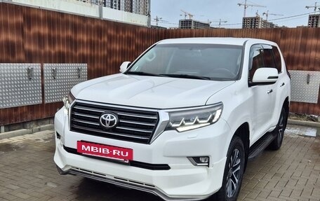 Toyota Land Cruiser Prado 150 рестайлинг 2, 2019 год, 5 000 000 рублей, 2 фотография