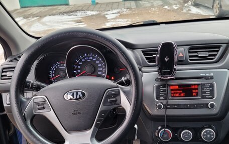 KIA Rio III рестайлинг, 2015 год, 1 050 000 рублей, 2 фотография