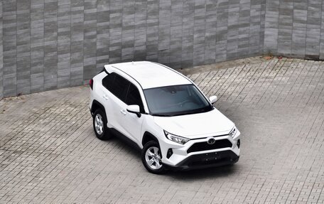 Toyota RAV4, 2023 год, 4 160 000 рублей, 37 фотография