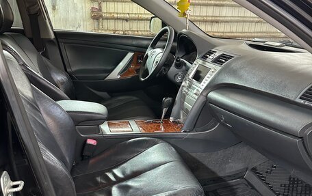 Toyota Camry, 2007 год, 1 050 000 рублей, 11 фотография