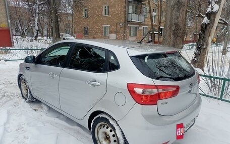 KIA Rio III рестайлинг, 2013 год, 890 000 рублей, 3 фотография