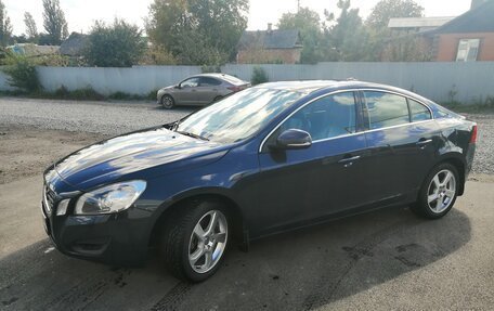 Volvo S60 III, 2011 год, 1 385 000 рублей, 1 фотография