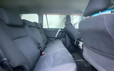 Toyota Land Cruiser Prado 150 рестайлинг 2, 2012 год, 2 850 000 рублей, 12 фотография